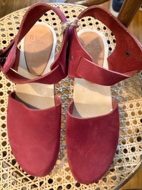 Bryr Emma Burgundy Suede Ankle-Strap Mules Size 38 Raspberry Red